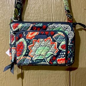 Vera Bradley Little Hipster in Nomadic Floral